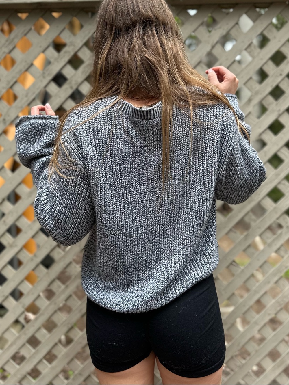 H&M Gray Marled Crewneck Sweater - Picture 3 of 7